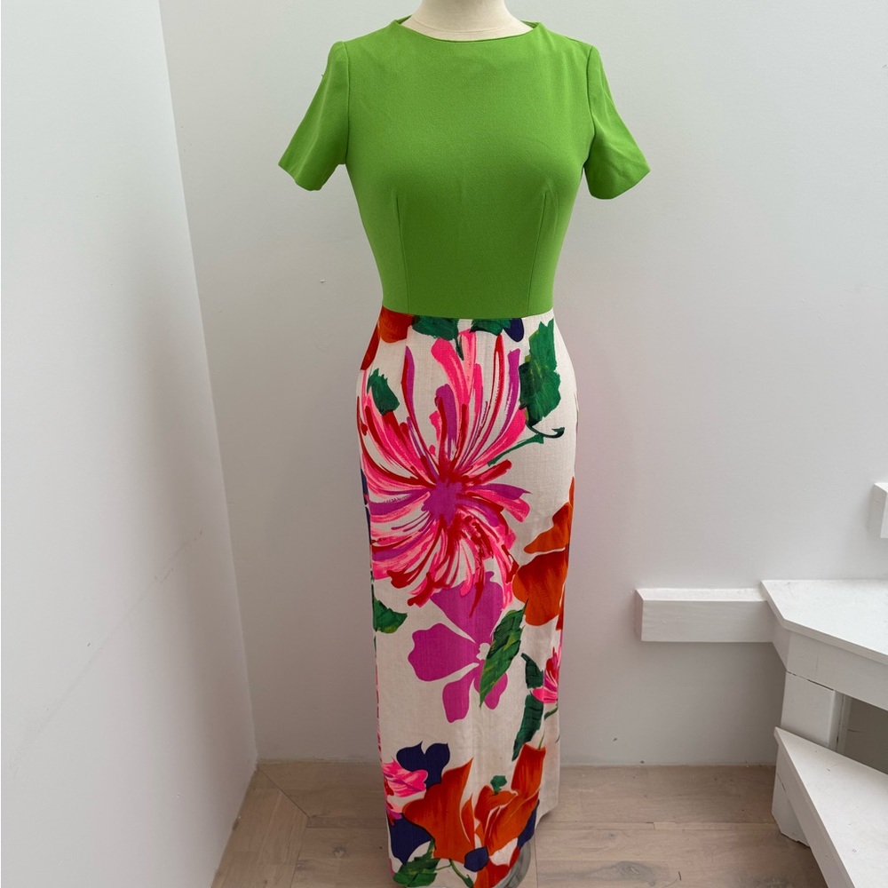 Leslie Fay Green and Multicolor Floral Maxi Dress
